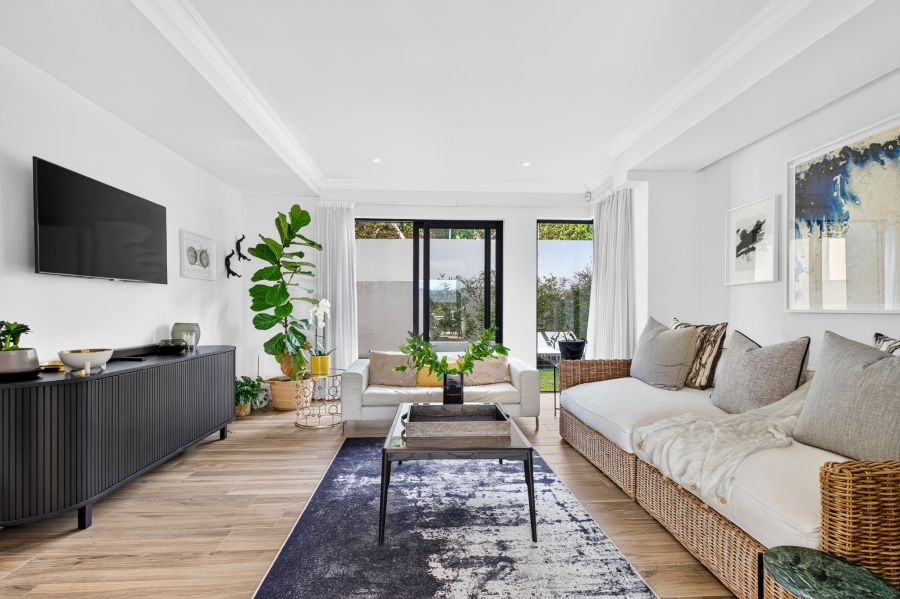 To Let 4 Bedroom Property for Rent in Camps Bay Western Cape